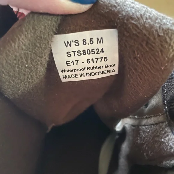 Sperry Duck Boots - Picture 6 of 8